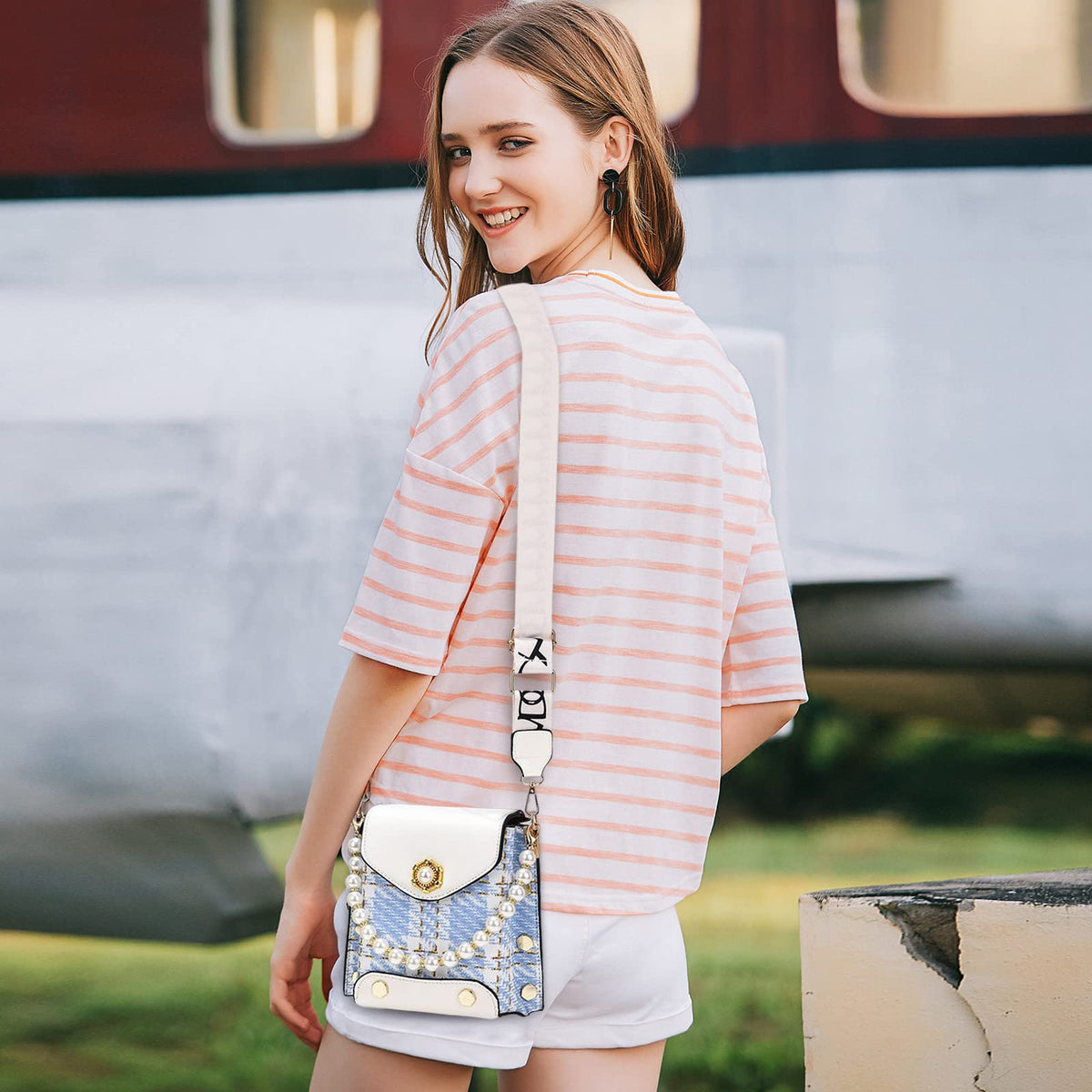 Pearl Chain Mini Crossbody Bag