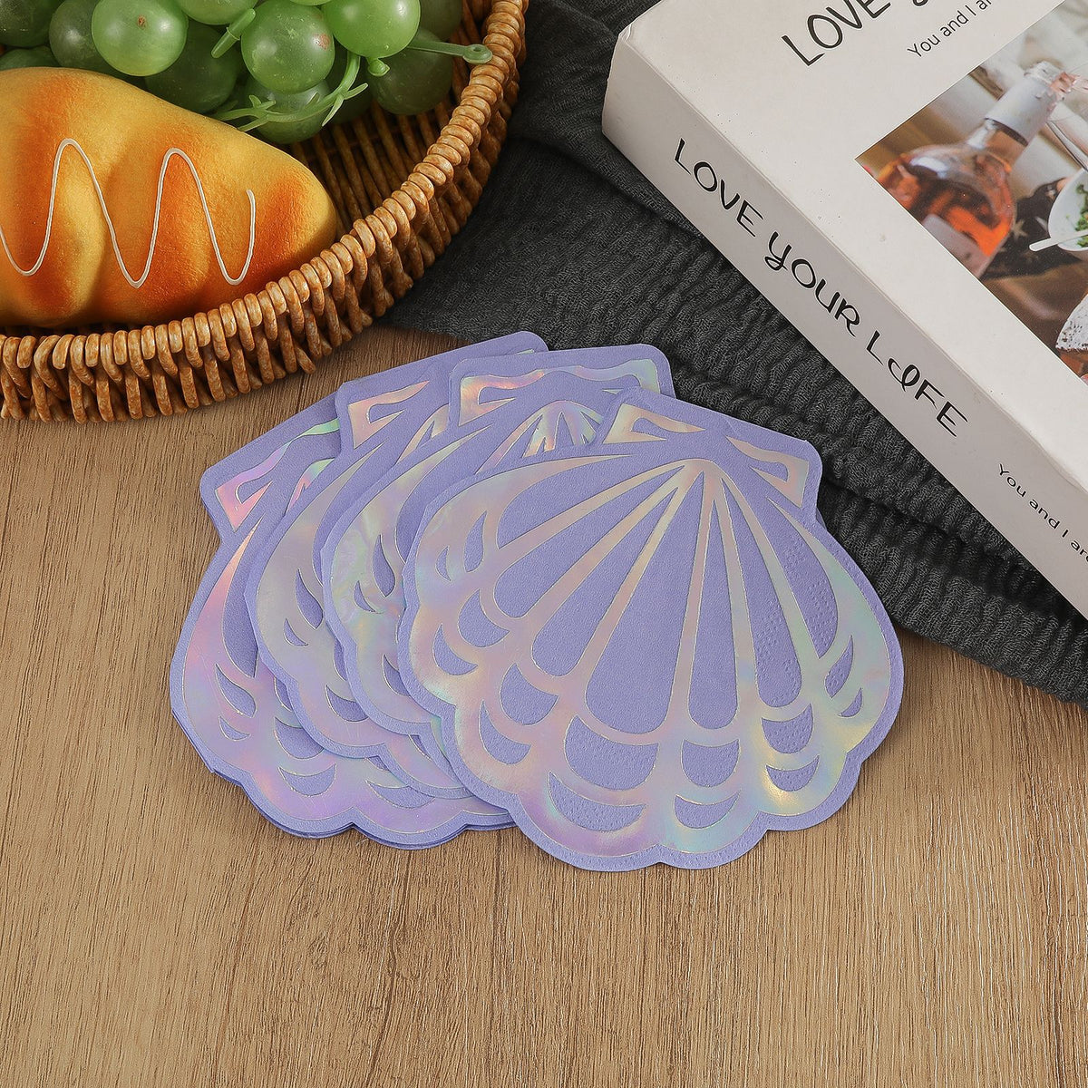 Gold Shell-Shaped Party Napkins
