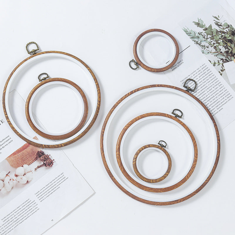 Wood-Grain Embroidery Hoop