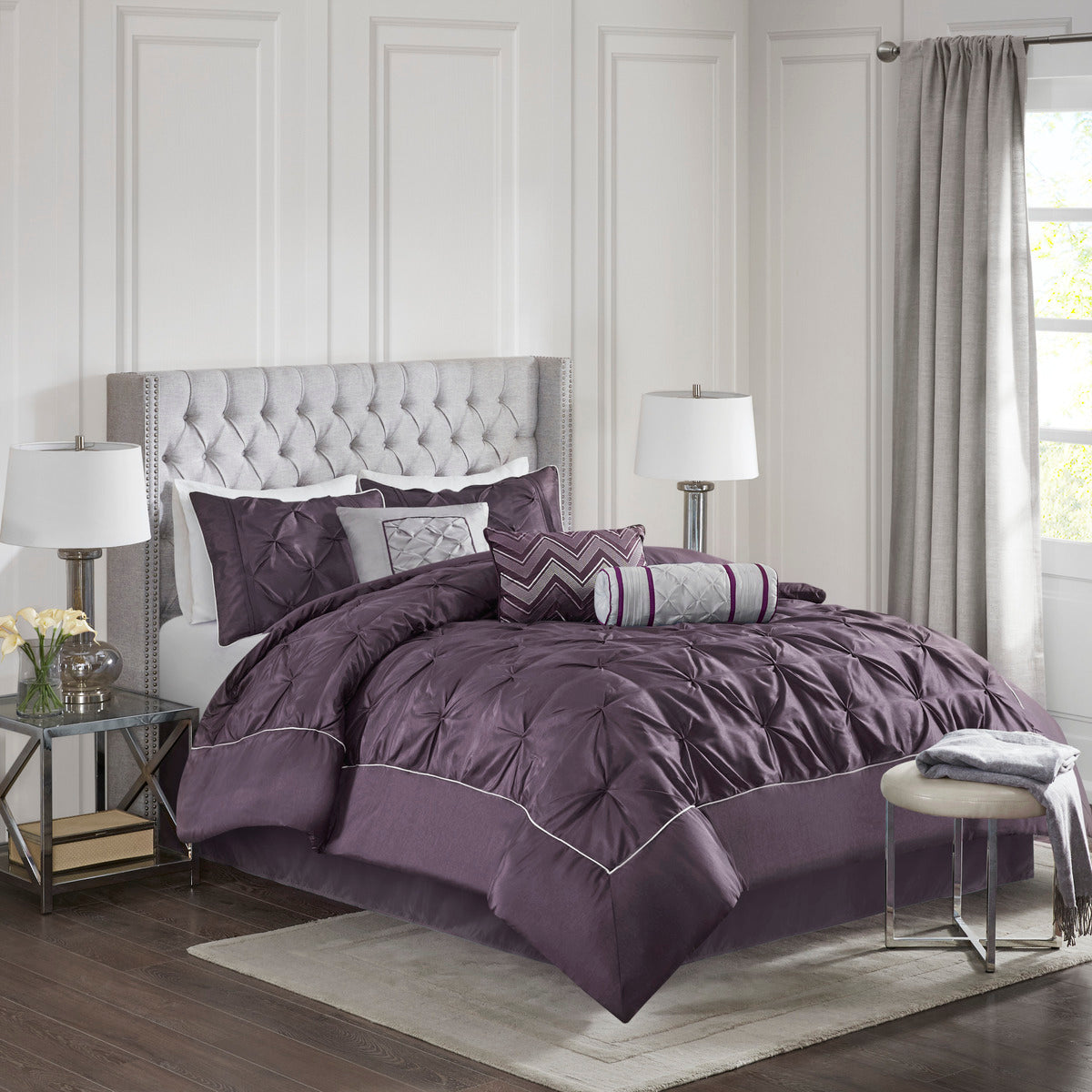 7-Piece Tufted Comforter Set (Cal King)