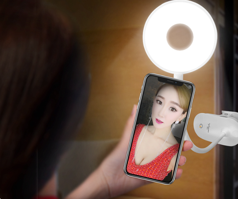 USB Rechargeable Clip-On Desk Lamp