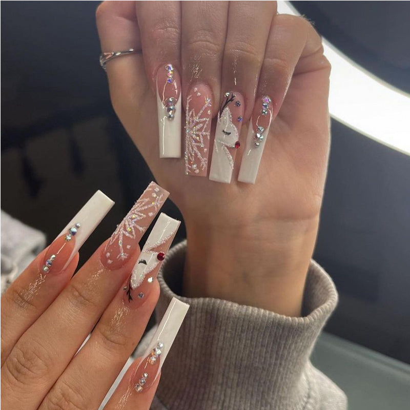 Snowflake & Reindeer Press-On Nails (24 Pcs)