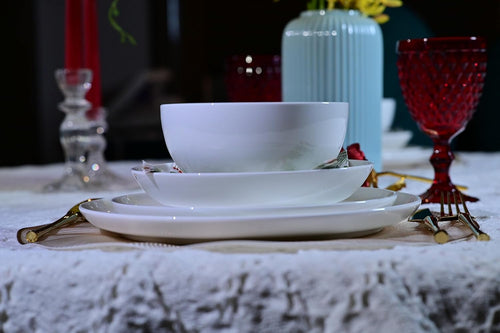 16-Piece Bone China Dinnerware Set (Service for 4)