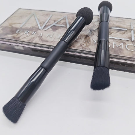 Dual-End Concealer Brush