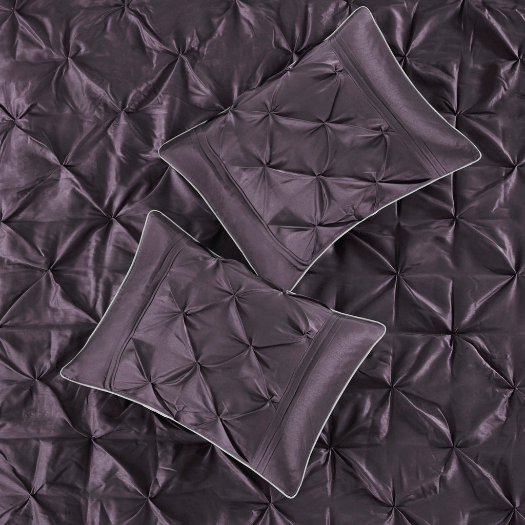 7-Piece Tufted Comforter Set (Cal King)