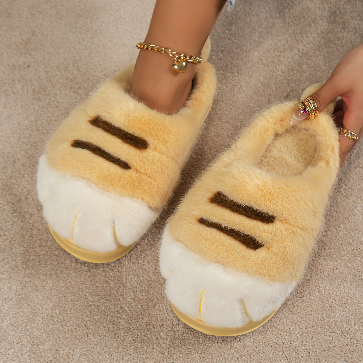 Fluffy Cat Paw Slippers