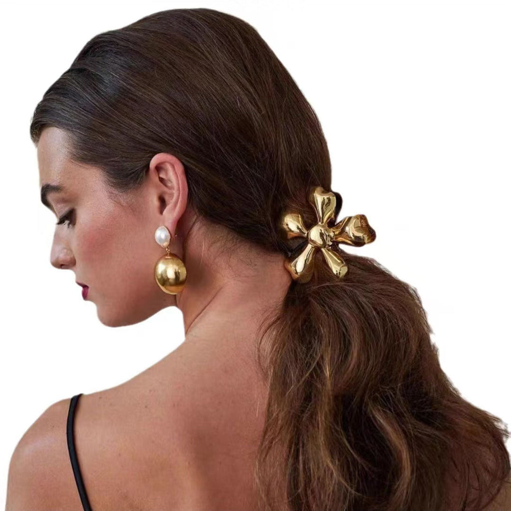 Seashell Metal Hair Claw