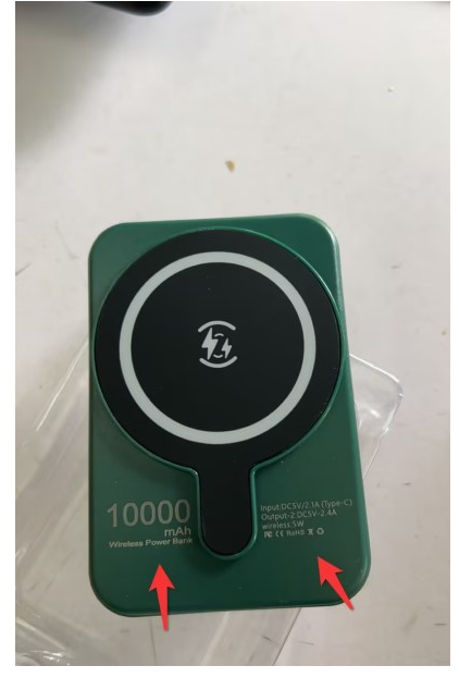 Magnetic Wireless Power Bank