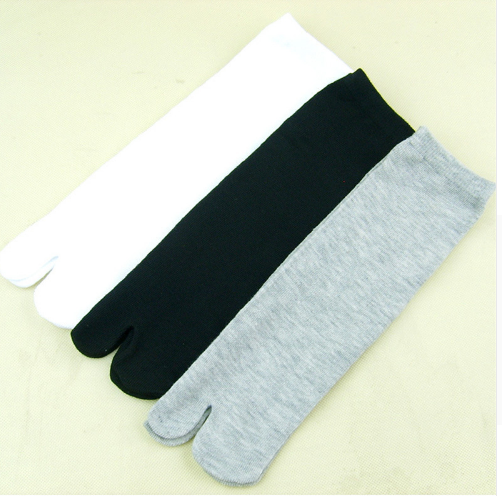 Japanese Split-Toe Tabi Socks