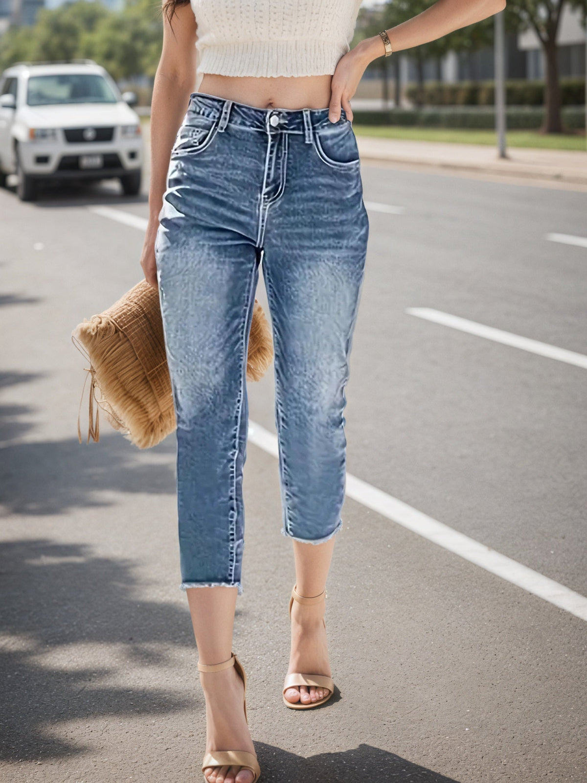 Women's Fringe-Hem Cropped Jeans