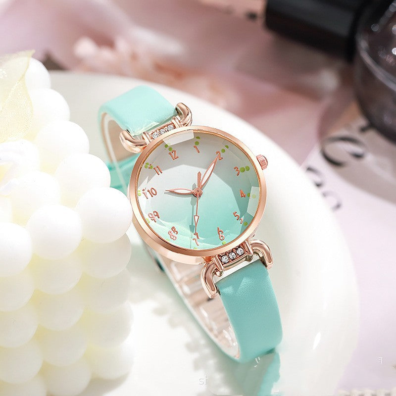 Women's Retro Quartz Watch