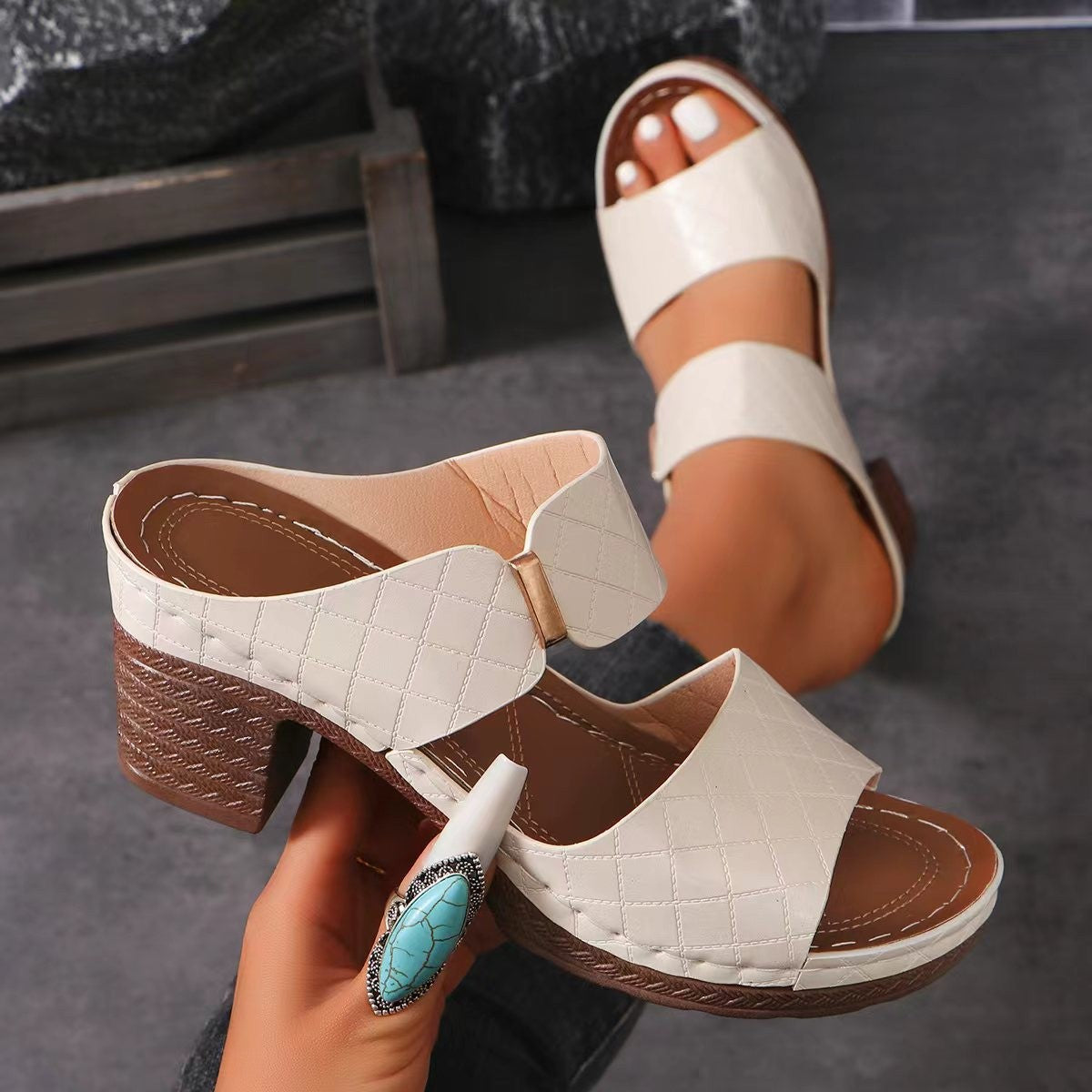 Women's Plaid Chunky Heel Slides