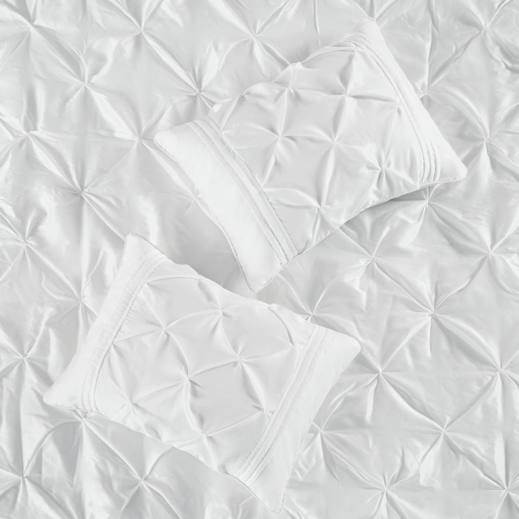 7-Piece Tufted Comforter Set (Full)
