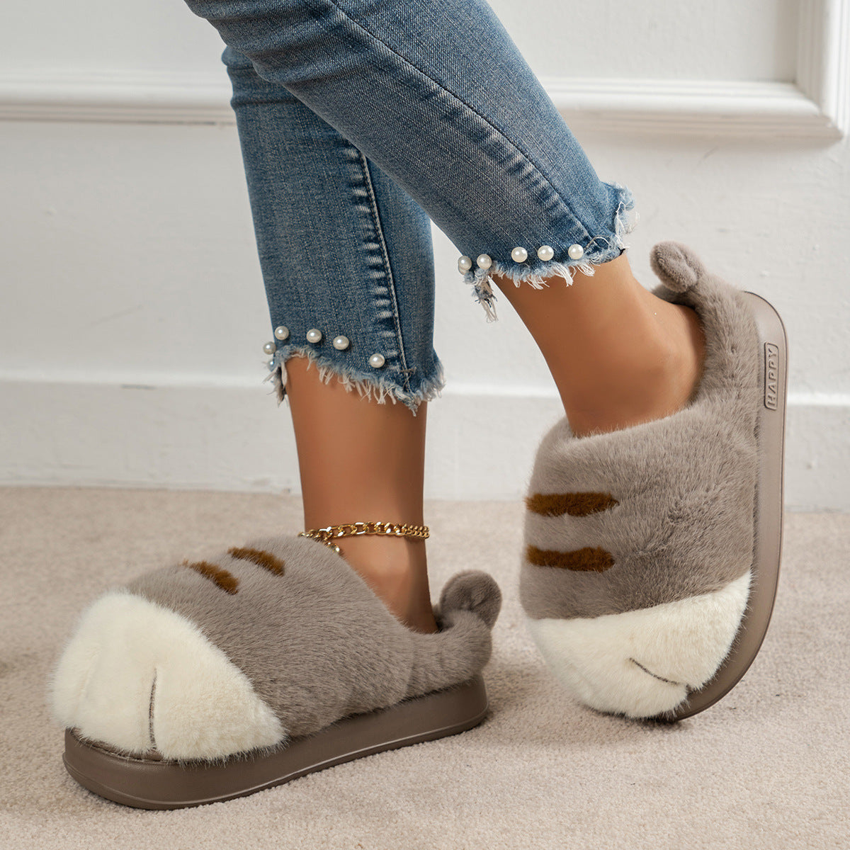 Fluffy Cat Paw Slippers