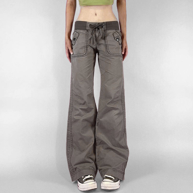 Low-Rise Straight Jeans with Contrast Stitching
