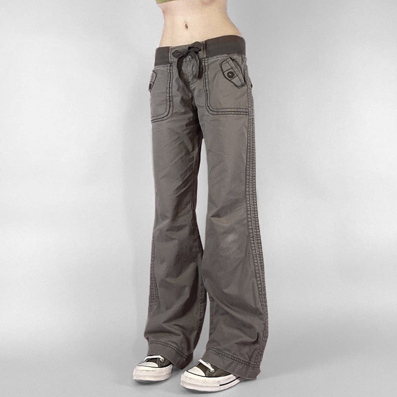 Low-Rise Straight Jeans with Contrast Stitching