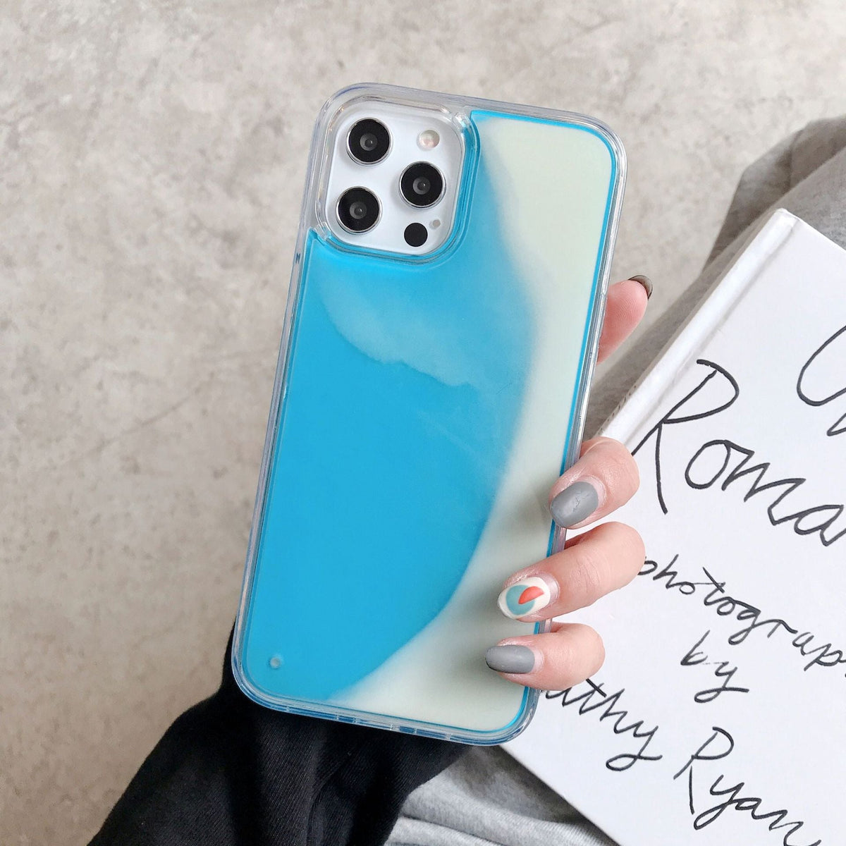 Glow-in-the-Dark Glitter Quicksand Case