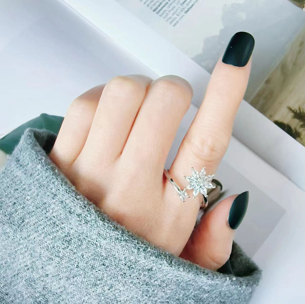 Snowflake Spinner Ring